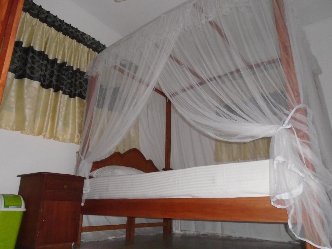 Ceylon Hostel-Galle أونا واتونا المظهر الخارجي الصورة
